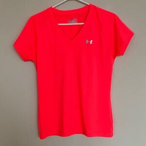 Under Armour Women's Bright Neon Pink V-Neck Tee, Size M